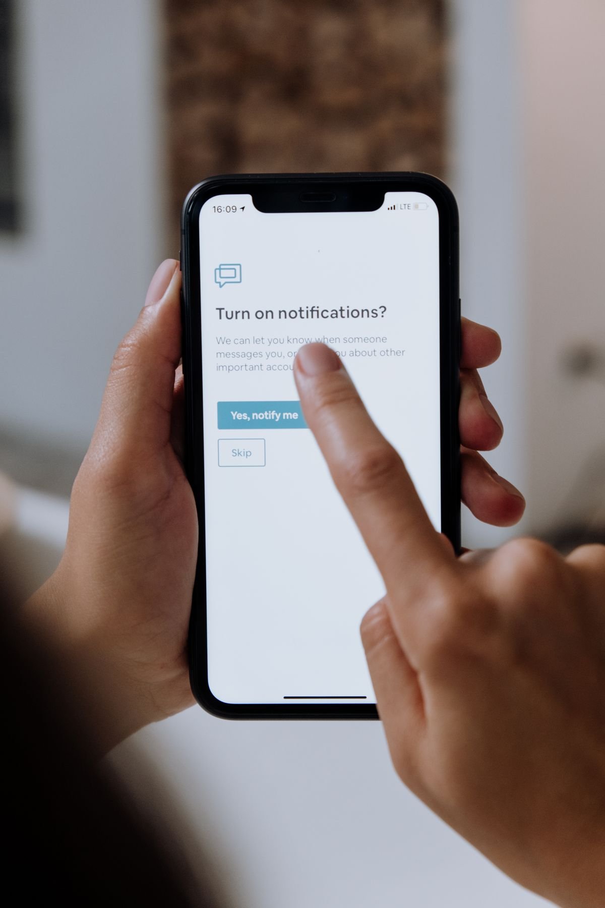 Optimizing a local business listing